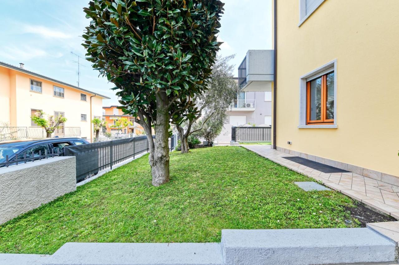 Pearl House - Sirmione Holiday - Jacuzzi Privata Exterior photo